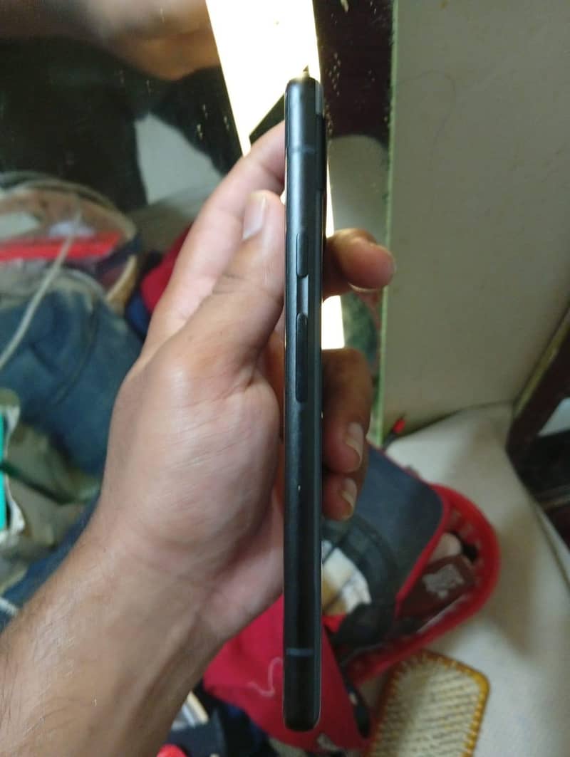 Google Pixel 6a 4