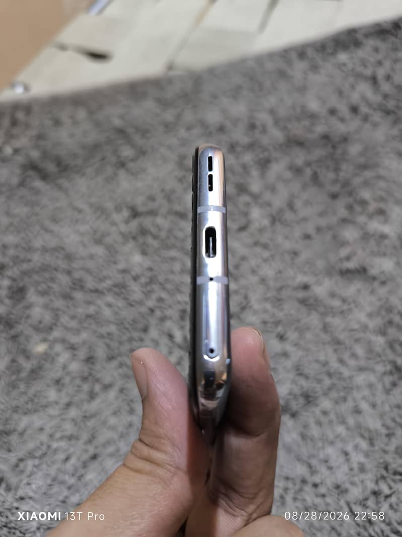 One Plus 8T Approved 2