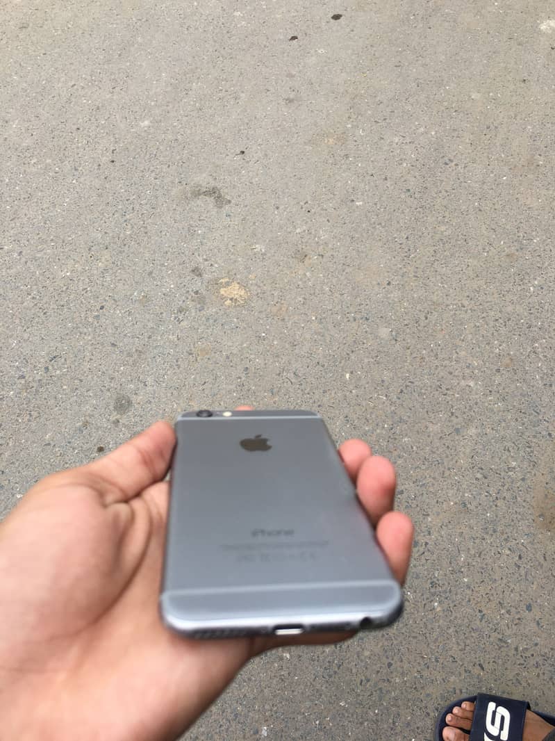Apple iPhone 6 1