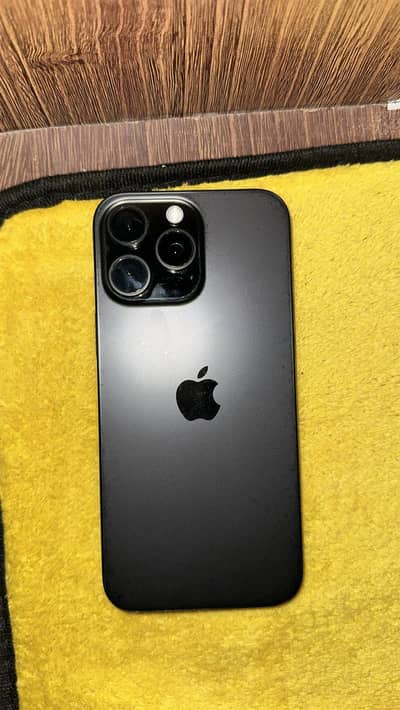 Apple iPhone 16 Pro Max