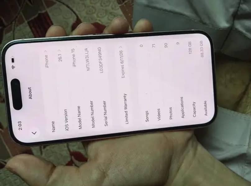 Apple iPhone 15 1