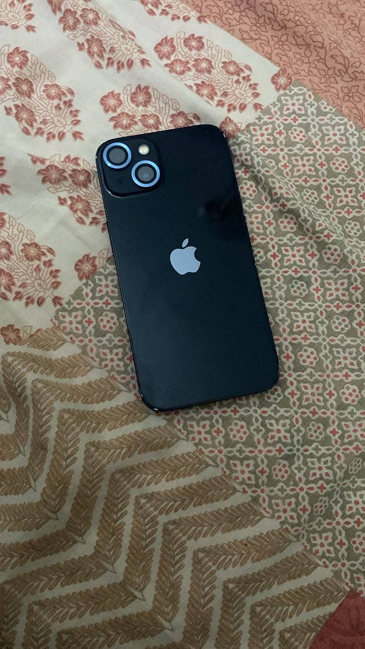 Apple iPhone 13 2
