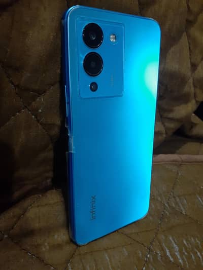 Infinix Note 12