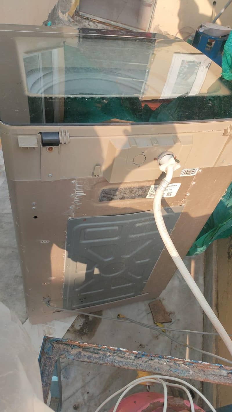 Automatic washing machine 1
