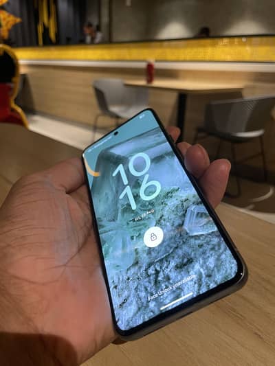Google Pixel 8