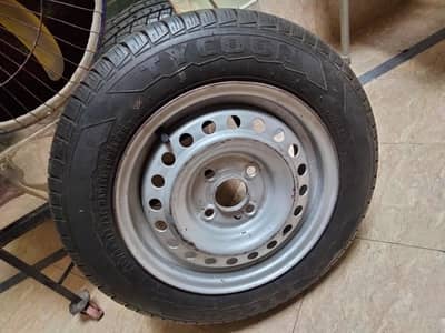 Tubeless Tyre with Steel Rim  | Original Rim
