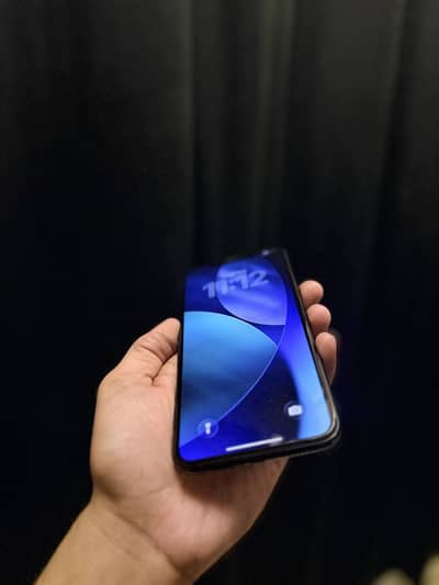 Iphone 11 pro max Pta Approved