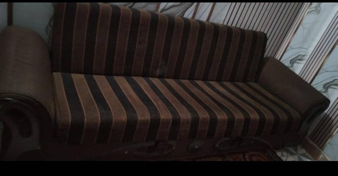used sofa 0