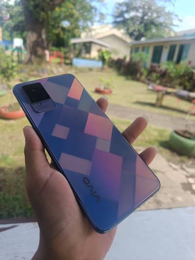 Vivo V21e For Sale 8GB 128GB Box Charger