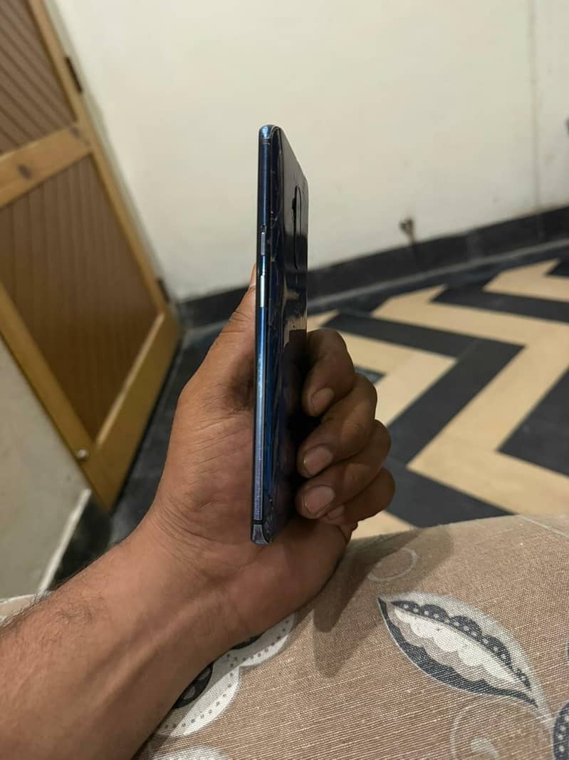 One Plus 7 Pro 1