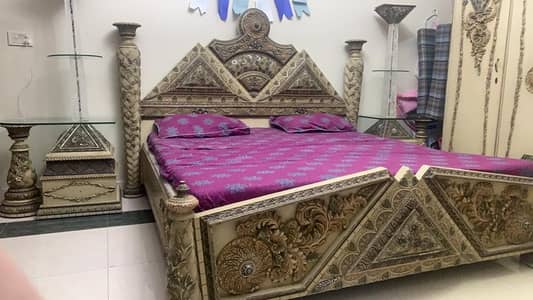 Luxury Carved Bridal Bedroom set- kingbed, wardrobe, Dressing