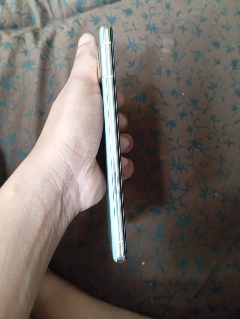 google pixel 7 pro 3