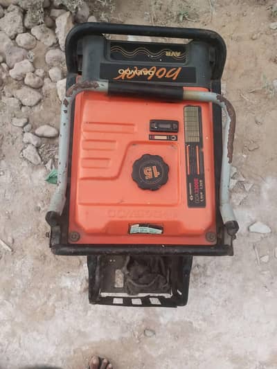 Generator 3kv Brand Daewoo Self Start Excellent condition 03102439267