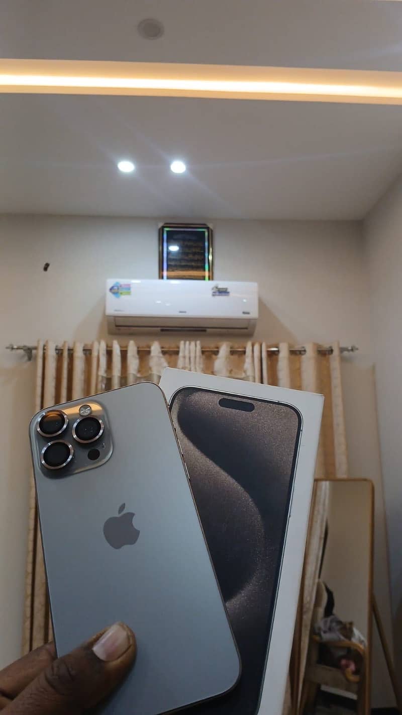 Iphone 15 pro max 1