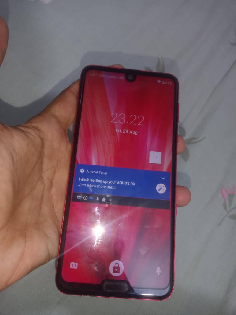 Sharp Aquos R3 3