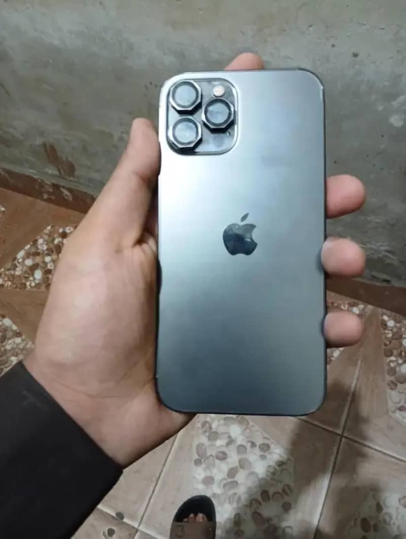 Apple iPhone 12 Pro 0