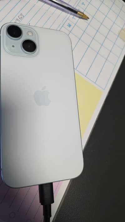 Apple iPhone 15