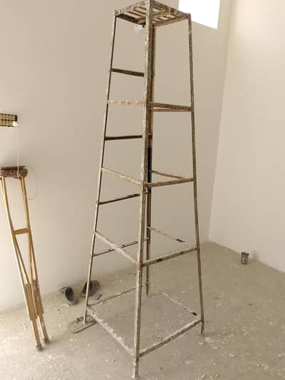 7feet 3 iron stool or 10feet phata available