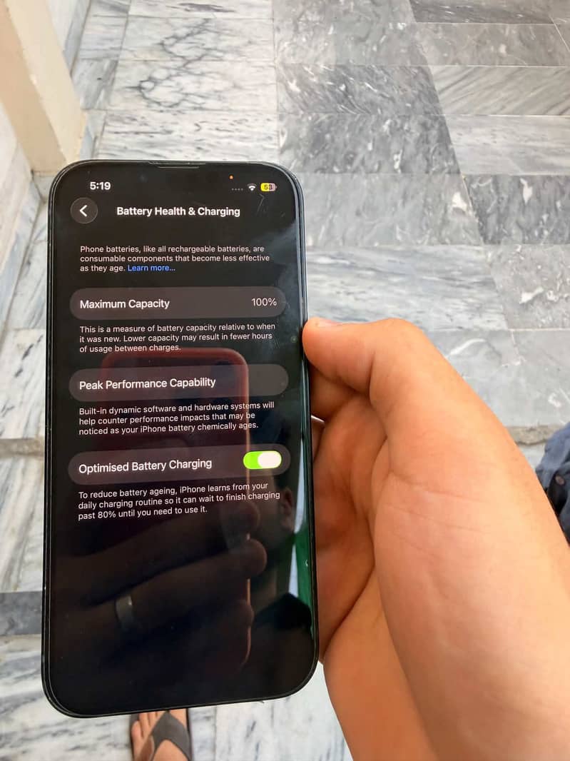 Apple iPhone 13 6