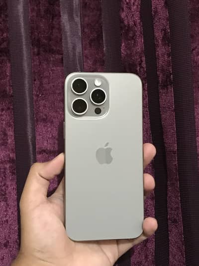 Apple iPhone 15 Pro Max