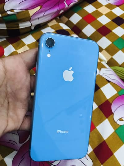 Apple iPhone XR
