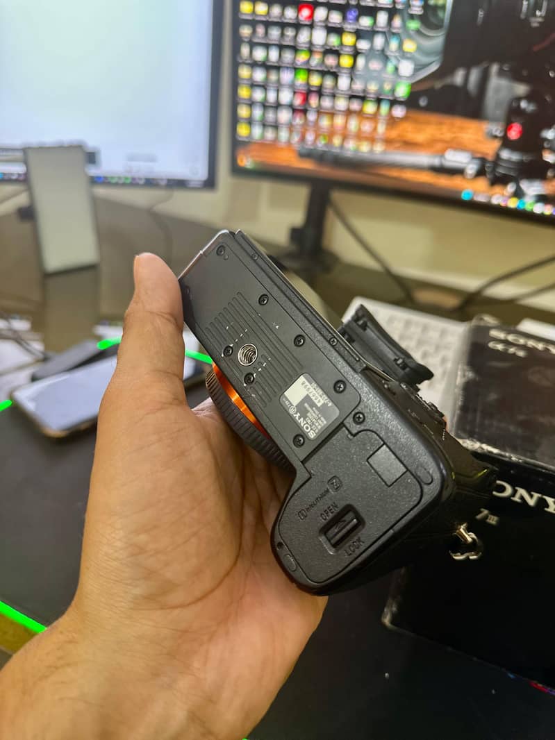 Sony a73 2