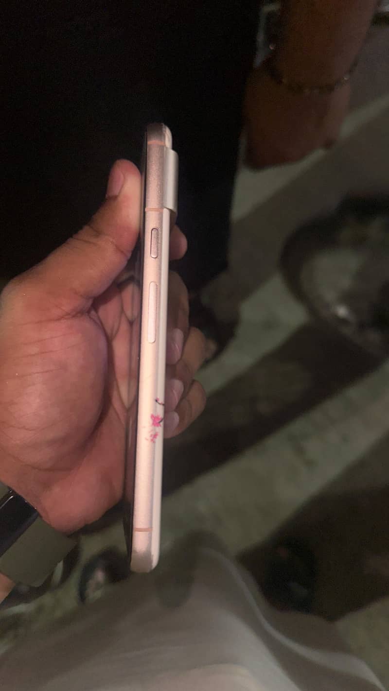 Google pixel 8 3