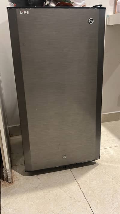 PEL Life Pro 1400 Single Door Fridge – Used, Good Condition