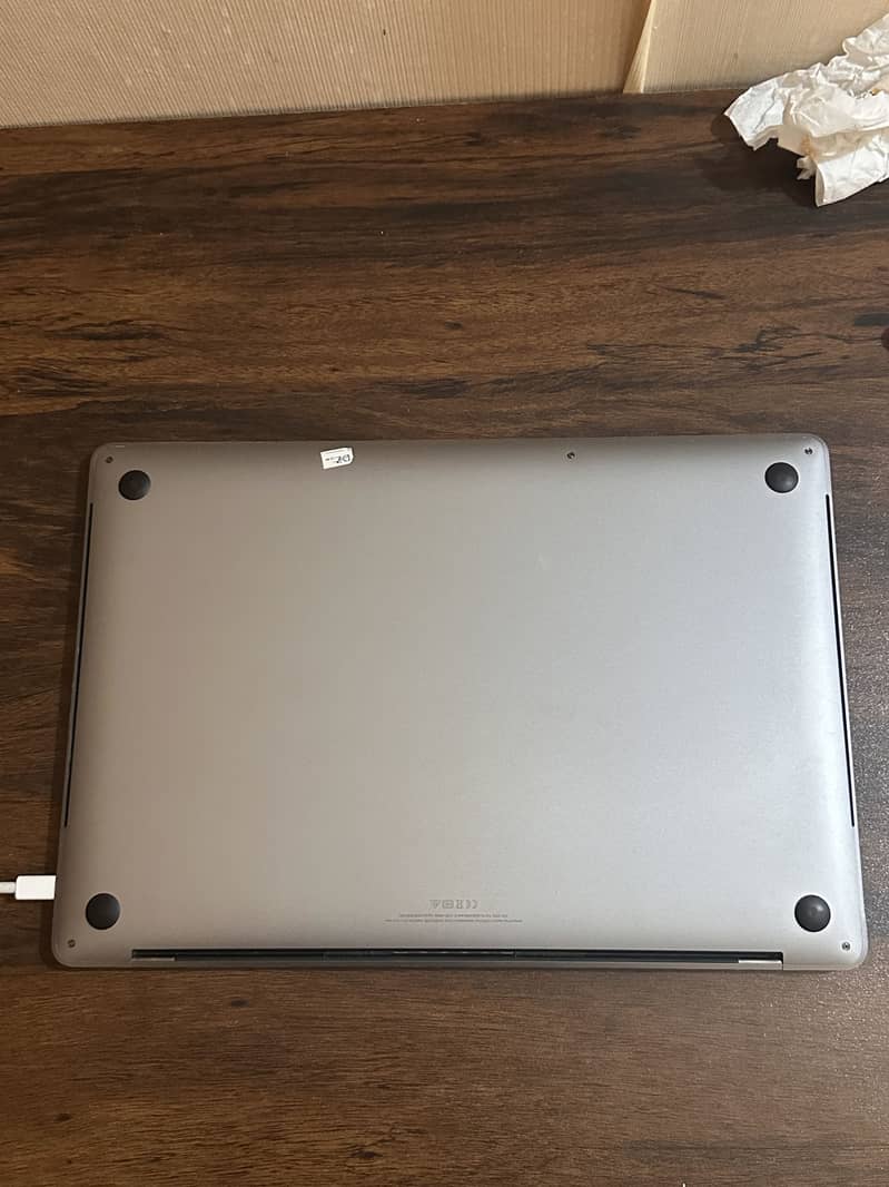 MacBook Pro 2019 1