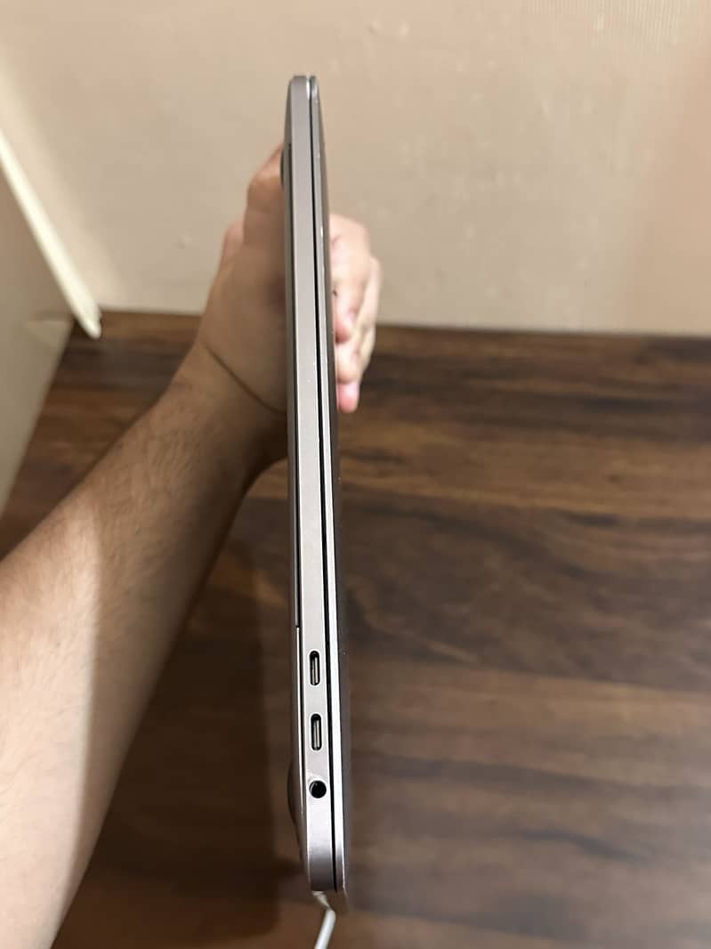 MacBook Pro 2019 5