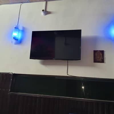 Haier LeD 32 Inches