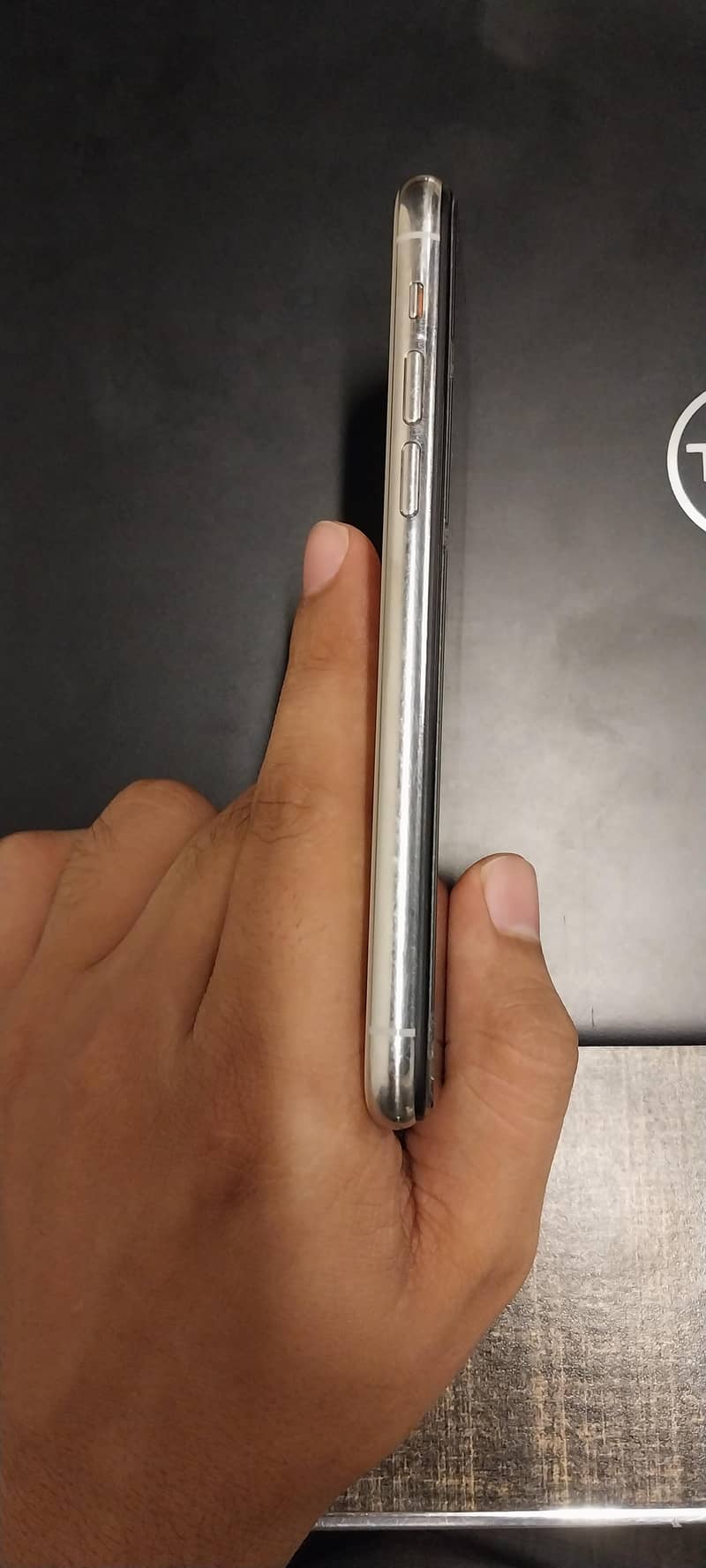 Apple iPhone 11 Pro 1