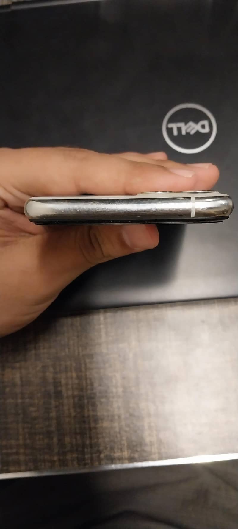 Apple iPhone 11 Pro 4