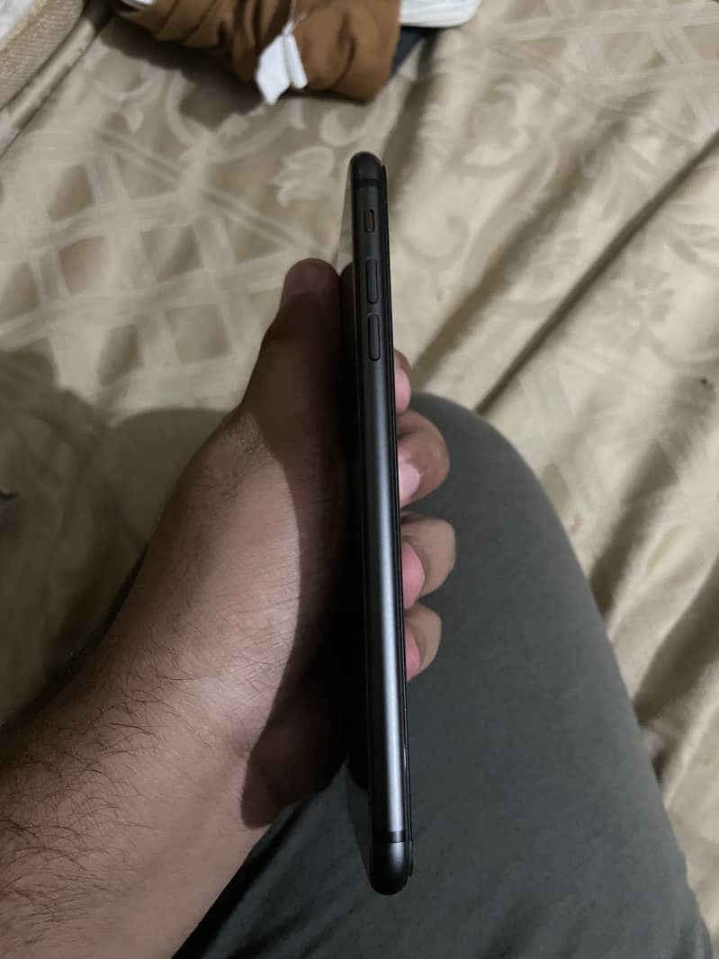 iPhone 8 plus 3