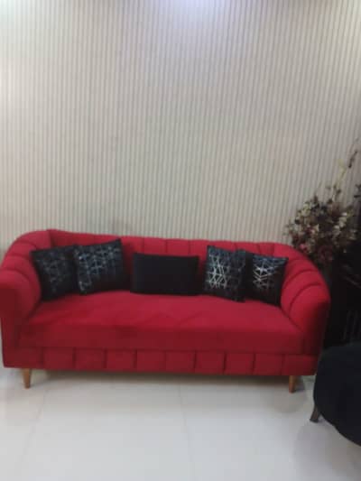 Sofa set with 2 stool