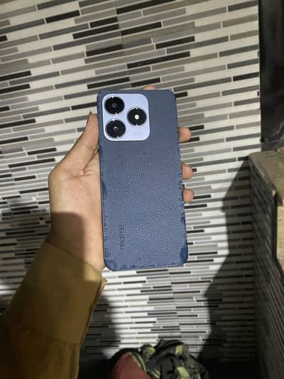 Realme C63 with box 6/128