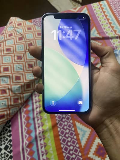 Apple iPhone 12