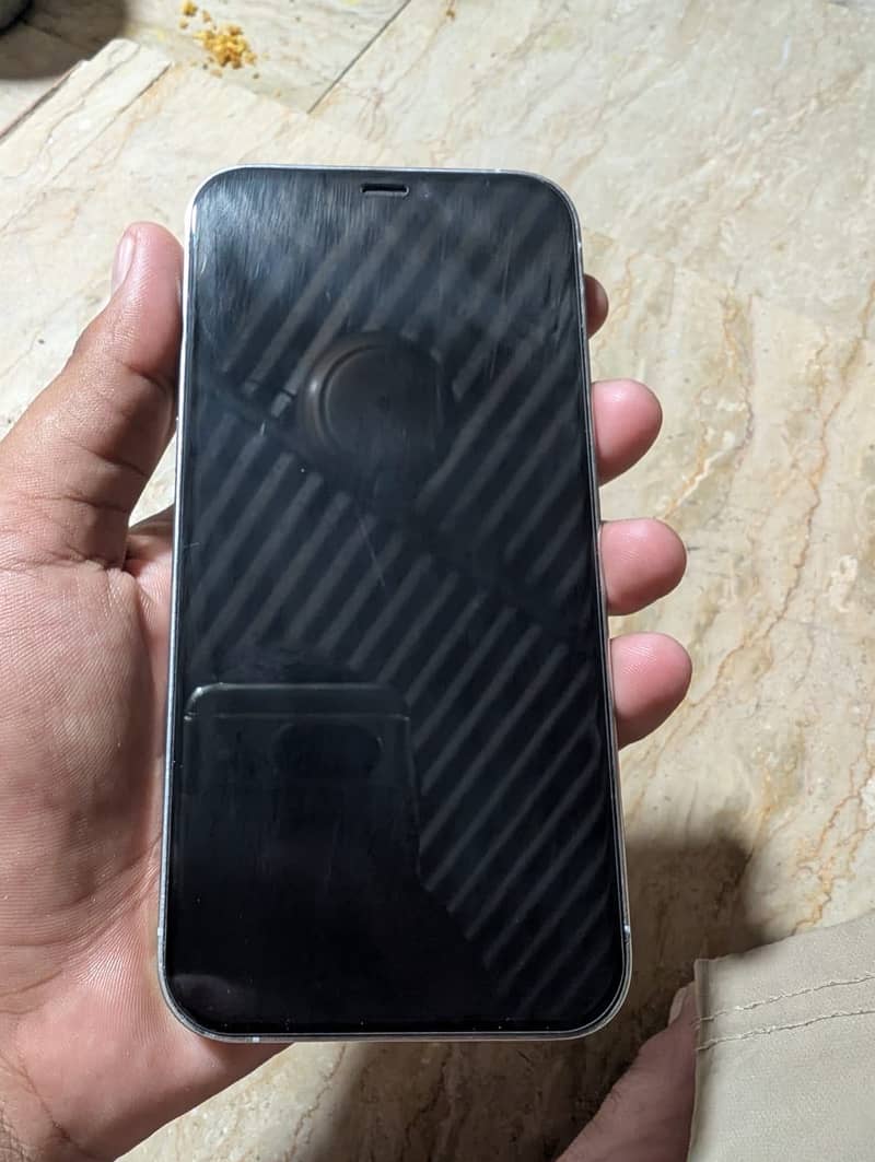 Apple iPhone 12 Pro 2