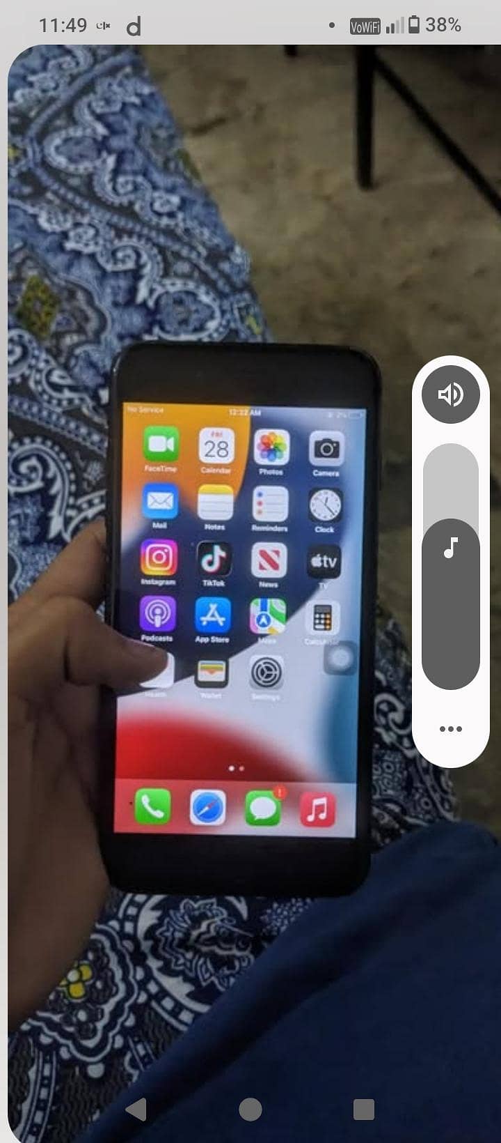 Apple iPhone 7 Plus 0