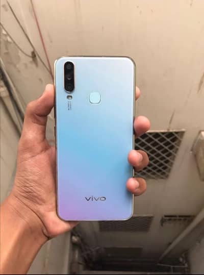 Vivo Y17