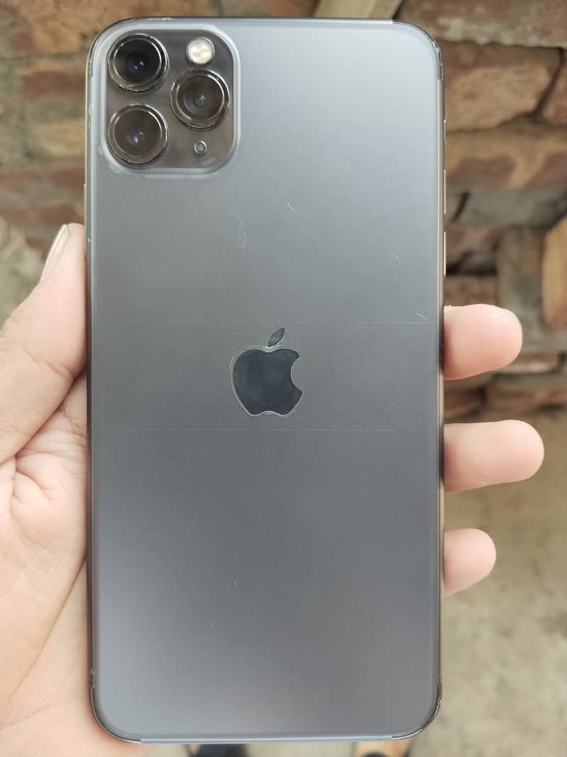 Apple iPhone 11 Pro Max 8