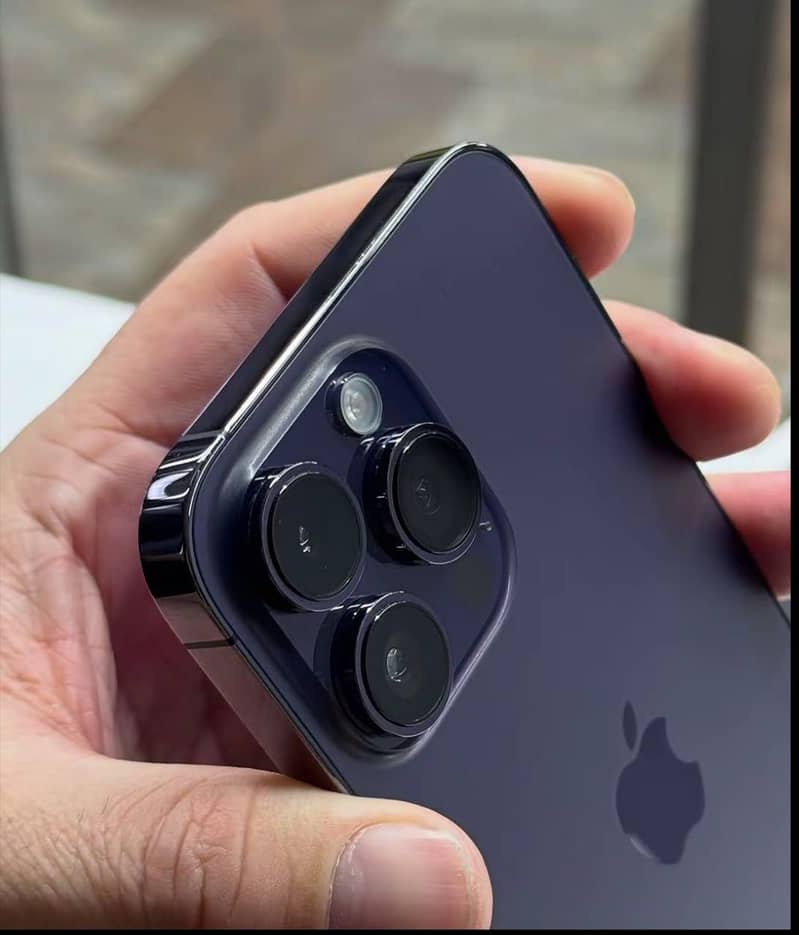 Apple iPhone 14 Pro Max J v 2