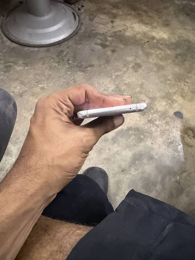 One Plus 8 5