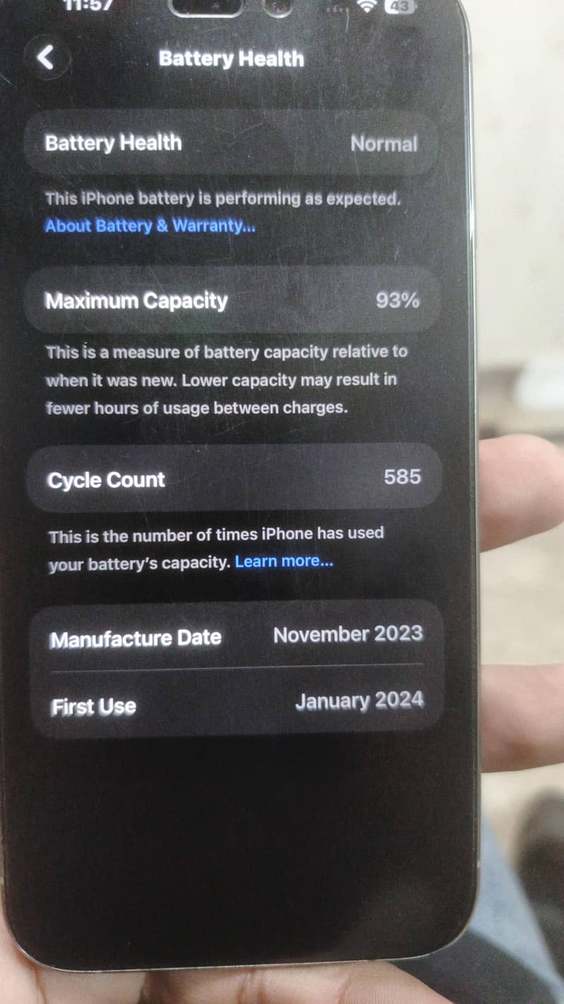 Apple iPhone 15 Pro Max 2