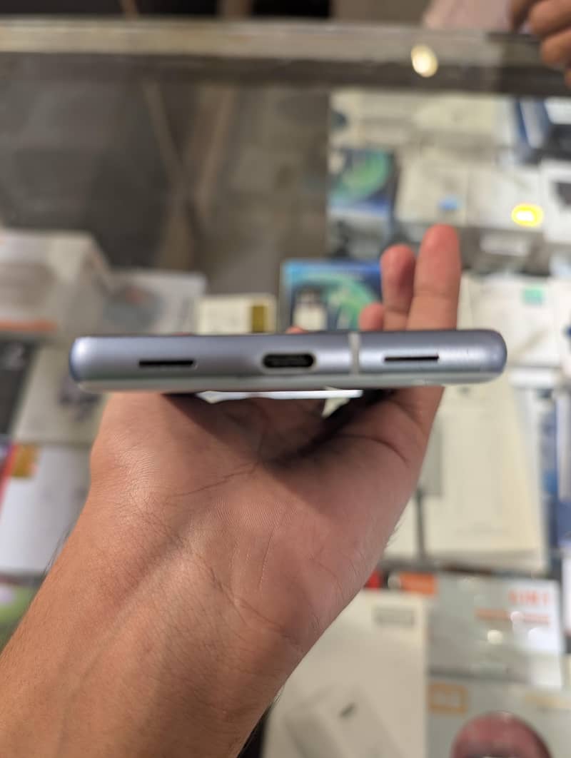 Google Pixel 7a 3