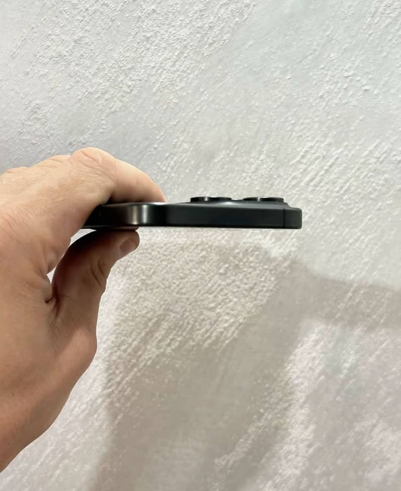 Apple iPhone 15 Pro Max 5