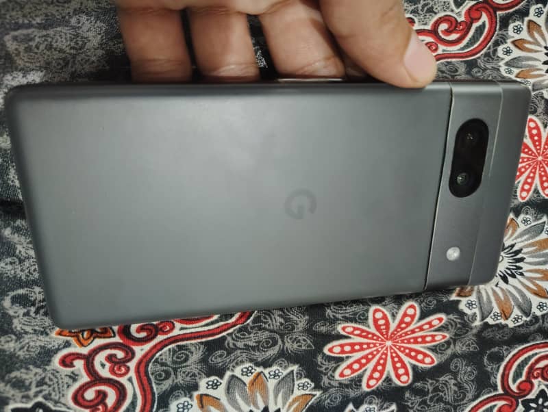 Google Pixel 7a 3