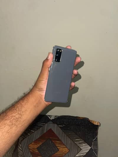 Samsung Mobile S20 With Side Dot