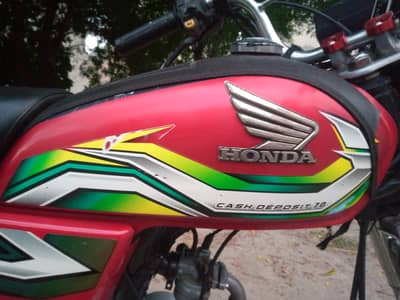 Honda 70 2023 excellent condition 03224284933