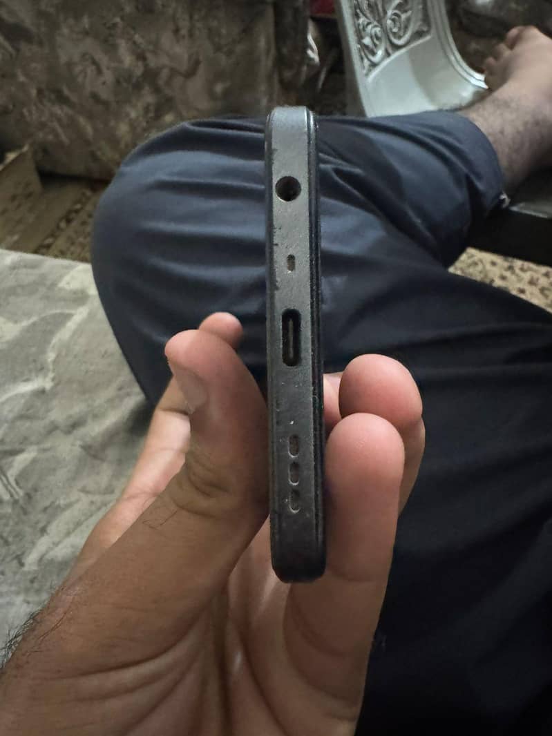 OPPO A58 0